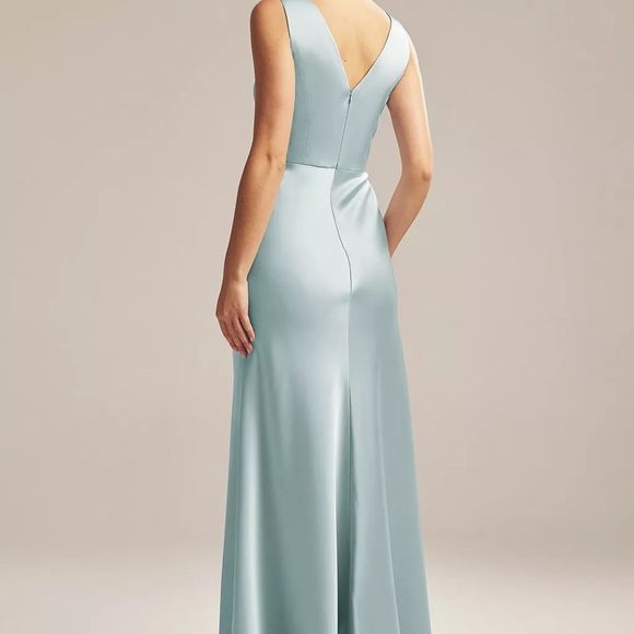 NEW NEVER WORN AW MAURA DRESS Elegant Sleeveless Evening Gown/bridesmaid dress - Picture 2 of 10
